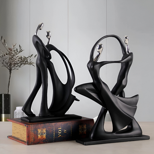 Quirtis Elegant Resin Dancing Couple Decorative Figurine - Stylish Home Decor