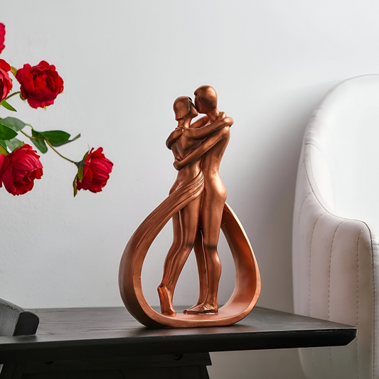 Quirtis Modern Resin Couple Figurine - Embracing and Kissing Romantic Decor