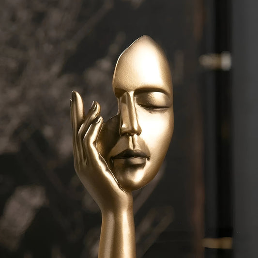 Quirtis Nordic Mind - Luxurious Abstract Thinker Sculpture